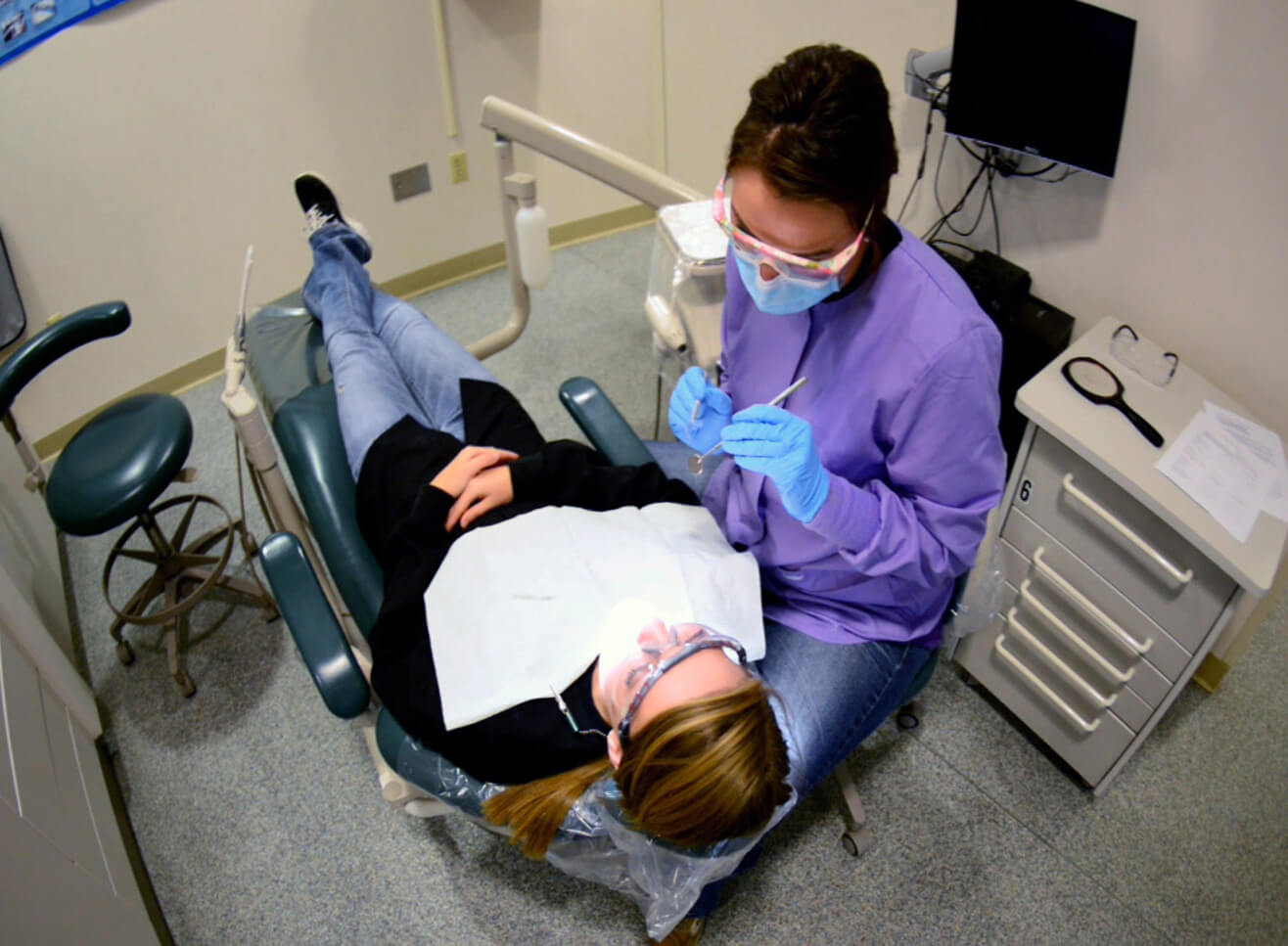 Dental Hygienist