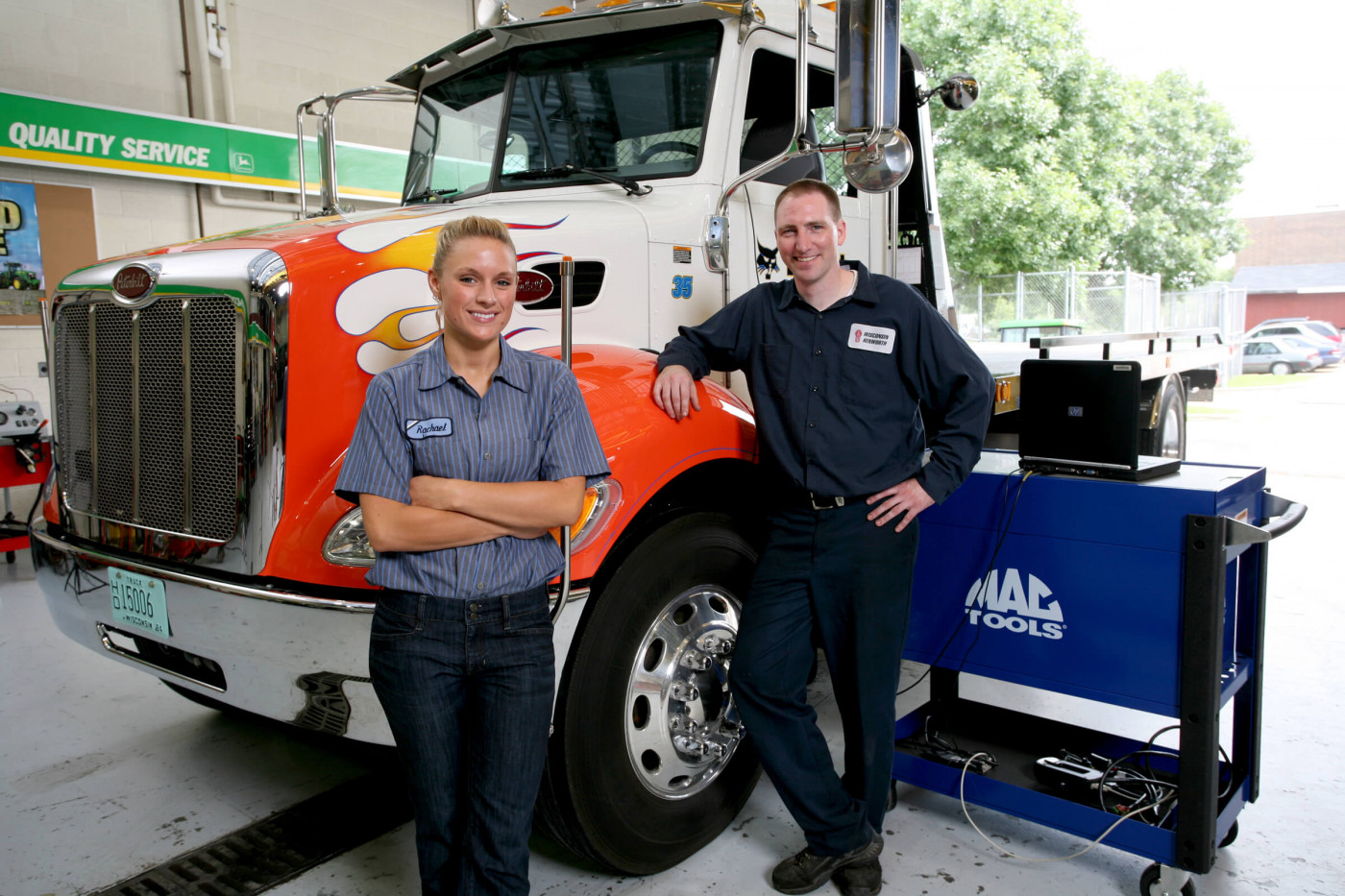 Entrepreneur Truck Mechanic